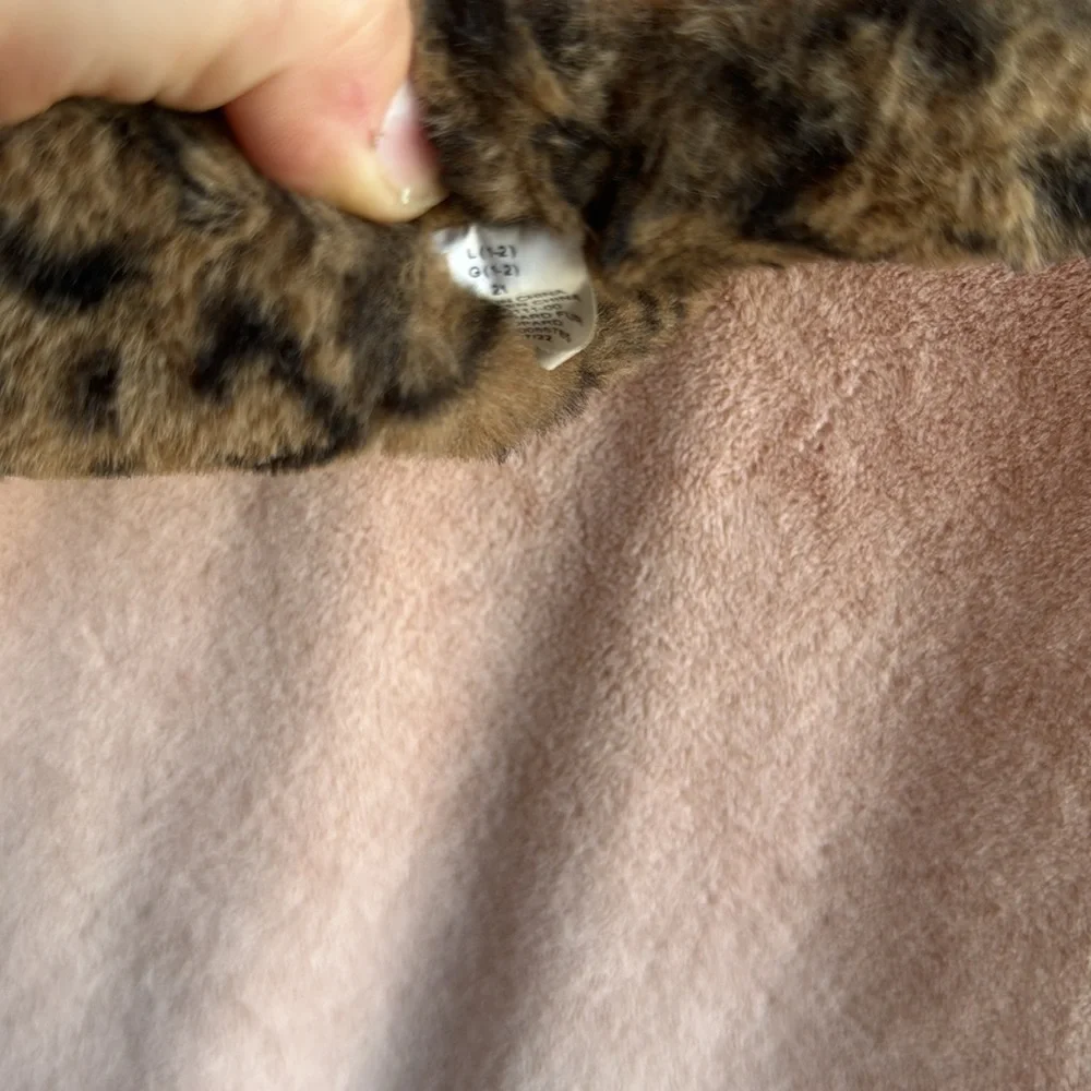 Girls Slippers Size 1-2